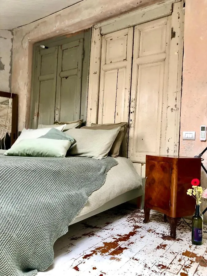 Charming And Design Attic Loft Central Milan In Coolest Area Navigli Ticinese 0*,  Italien