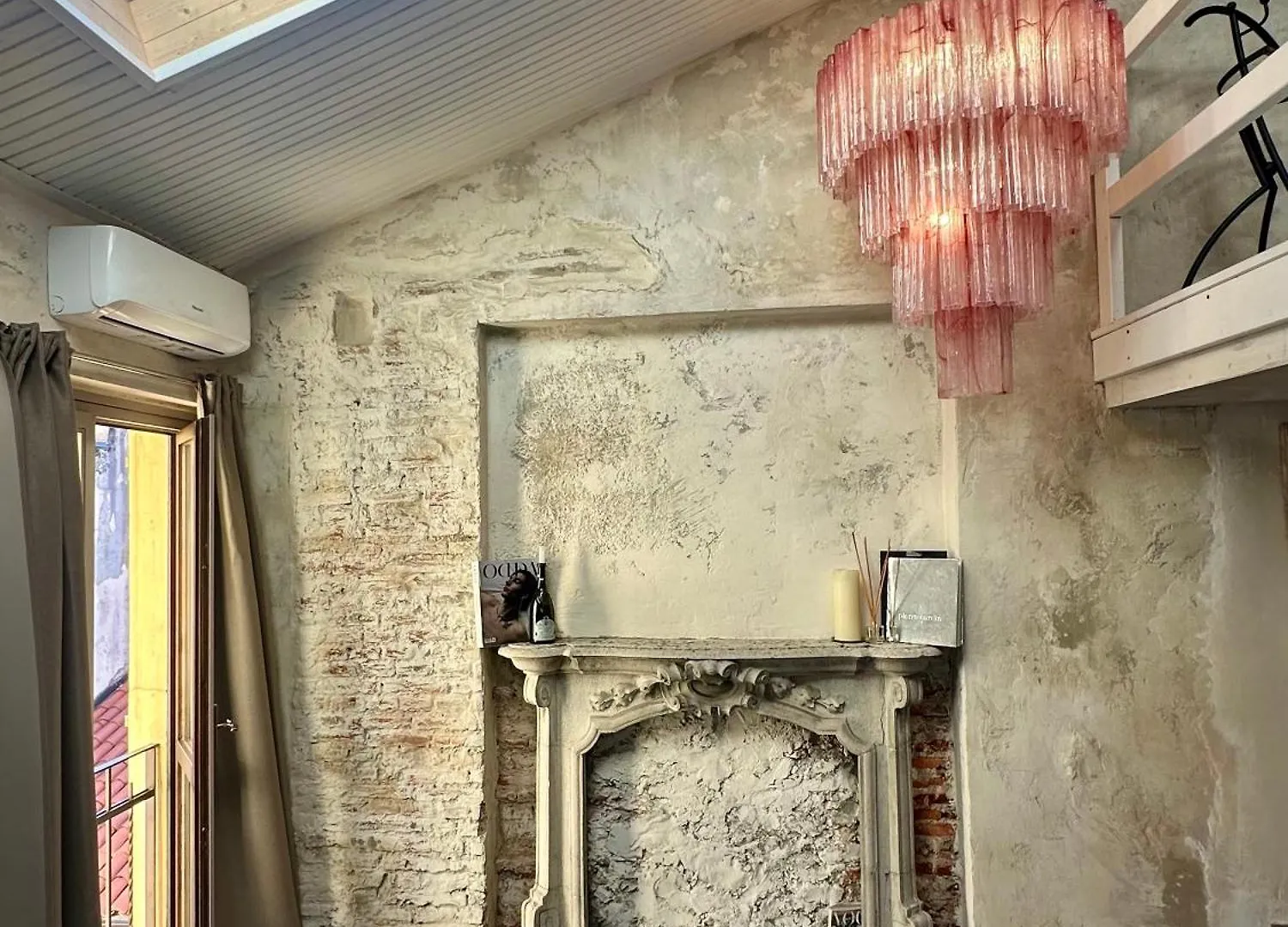 Charming And Design Attic Loft Central Milan In Coolest Area Navigli Ticinese 0*,