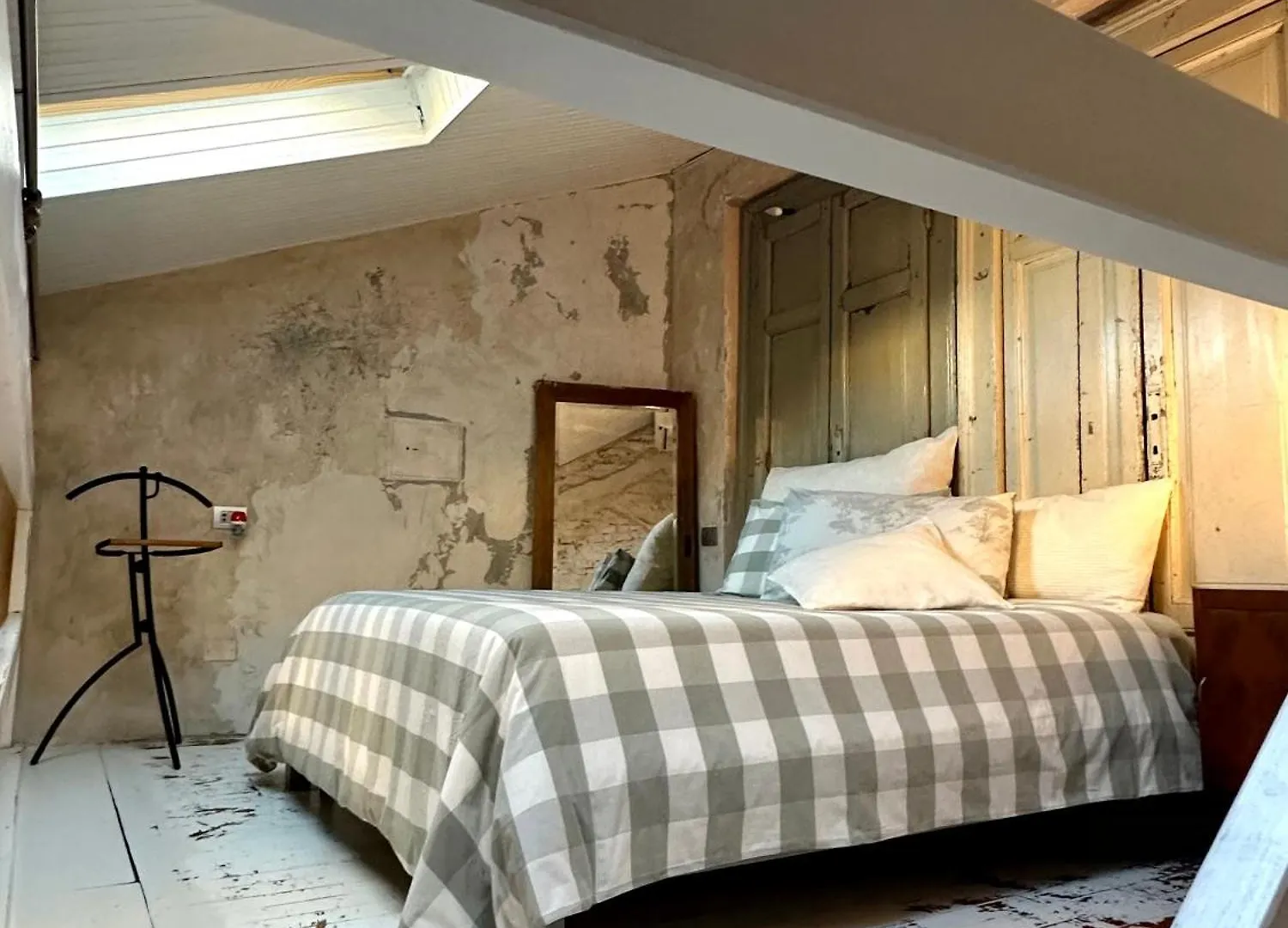 Apartamento Charming And Design Attic Loft Central Milan In Coolest Area Navigli Ticinese